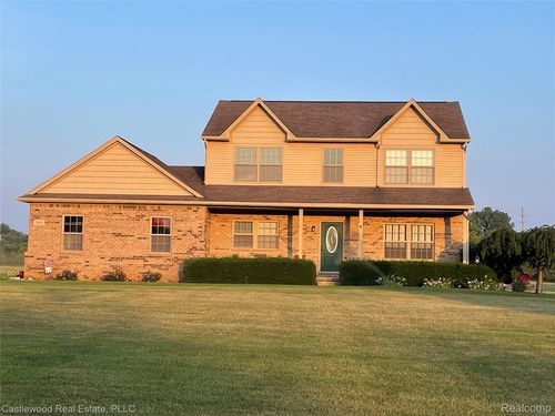 5616 Jada Dr, Highland, MI, 48356-2076 | Card Image