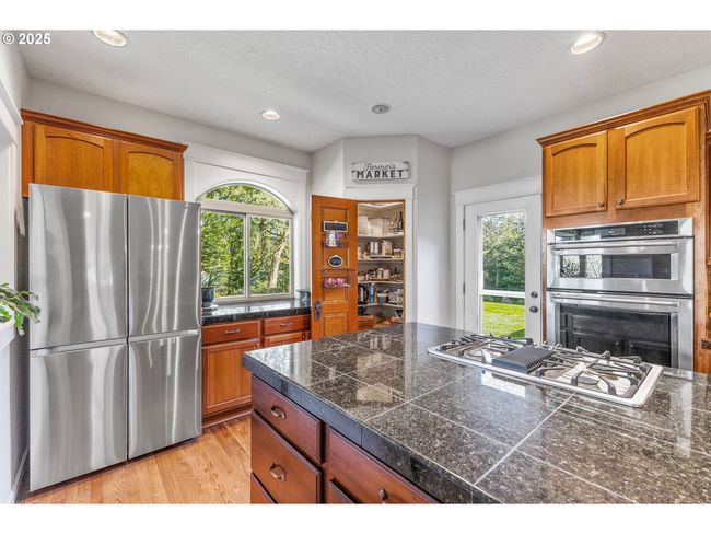 3460 Summers Ln Se, House other with 3 bedrooms, 3 bathrooms and 2 parking in Turner OR | Image 10