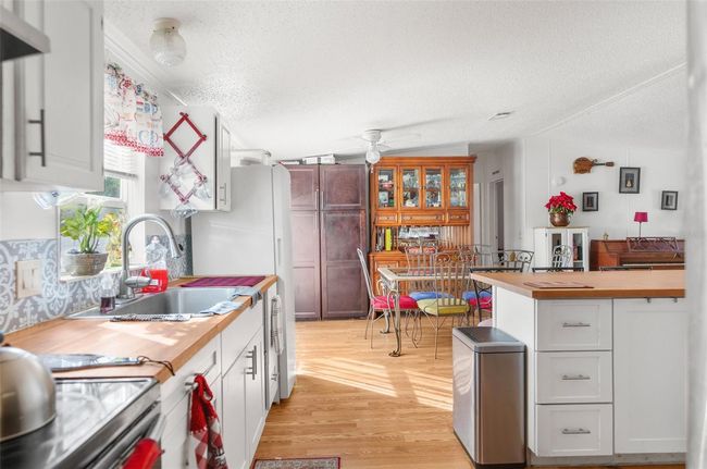 1118 Precision St, House other with 3 bedrooms, 2 bathrooms and null parking in Holiday FL | Image 5