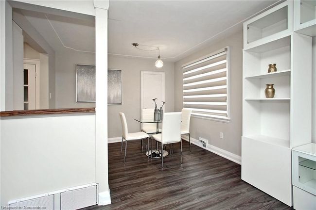 15 First St, House other with 4 bedrooms, 2 bathrooms and 5 parking in Waterdown ON | Image 11