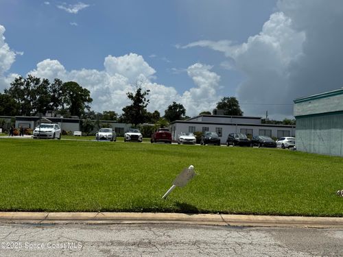 880 Century Medical Dr, TITUSVILLE, FL, 32796-2141 | Card Image