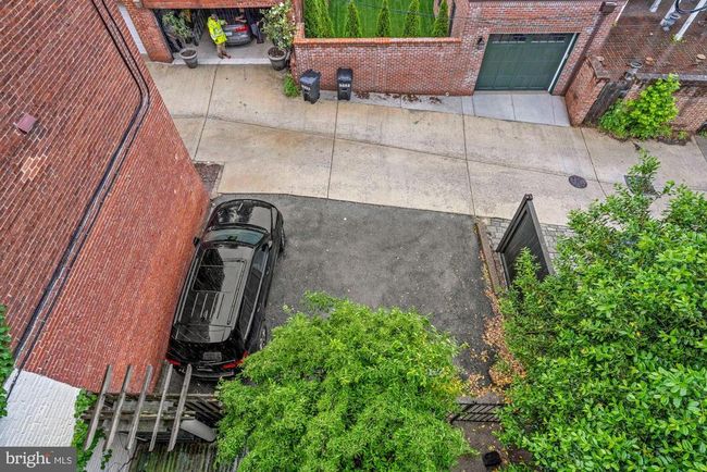 APT-7 - 3333 N St Nw, Condo with 2 bedrooms, 3 bathrooms and null parking in WASHINGTON DC | Image 30