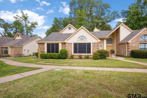 5717 Eaglewood Circle, Tyler, TX, 75703 | Card Image