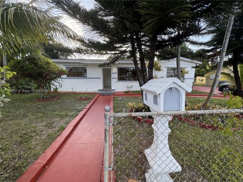 18600 Nw 42nd Pl, Miami Gardens, FL, 33055-3012 | Card Image
