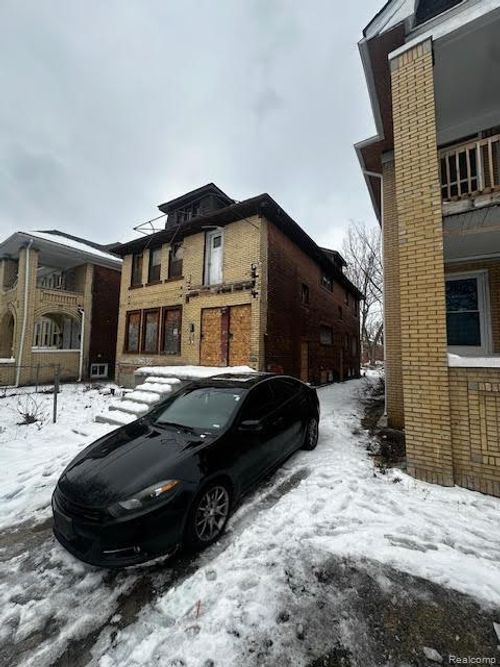 3250 Richton St, Detroit, MI, 48206-1004 | Card Image