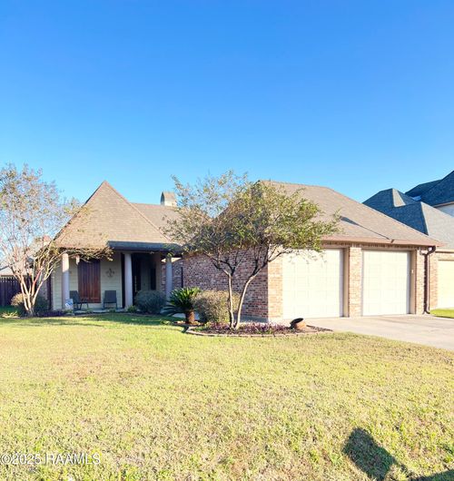 205 Grazing Trace Dr, Lafayette, LA, 70508-7643 | Card Image