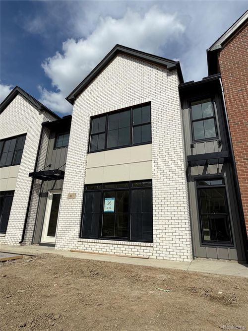 26-413 S Center St, Northville, MI, 48167-1570 | Card Image