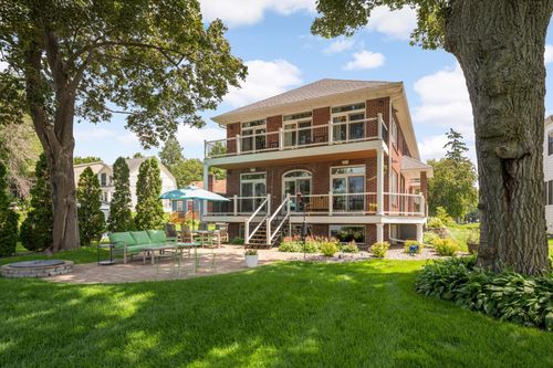 3890 Sunset Dr, Spring Park, MN, 55384-9634 | Card Image