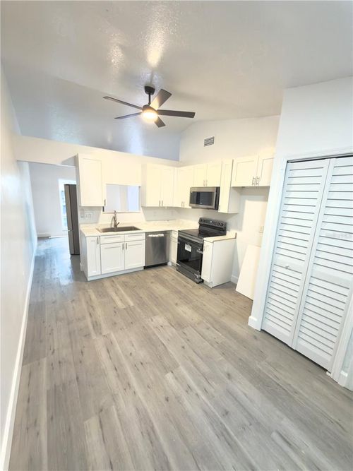 1442 Candlewyck Dr, ORLANDO, FL, 32807-2943 | Card Image