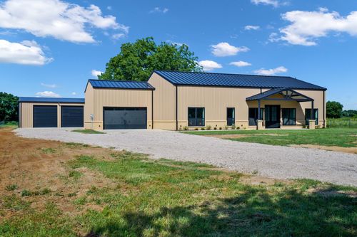 4266 County Road 204, Alvarado, TX, 76009-7252 | Card Image