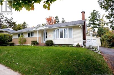 1003 York St, House other with 3 bedrooms, 2 bathrooms and null parking in Fredericton NB | Image 1