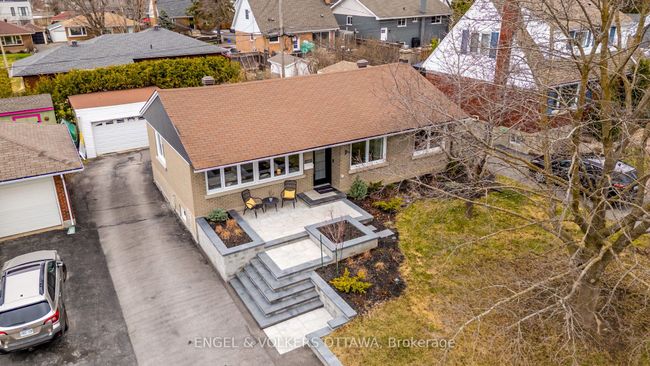 1297 Snowdon St, House other with 4 bedrooms, 2 bathrooms and 3 parking in Ottawa ON | Image 34