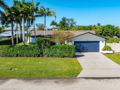 27080 Flossmoor Dr, BONITA SPRINGS, FL, 34135 | Card Image