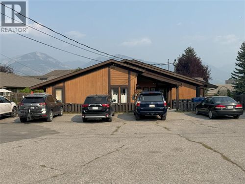8-717 12th Ave, Invermere, BC, V0A1K4 | Card Image