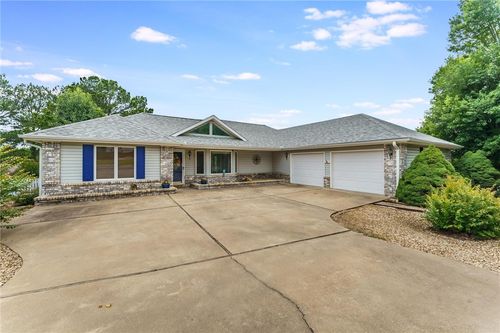 4 Skelton Dr, Bella Vista, AR, 72715-4906 | Card Image