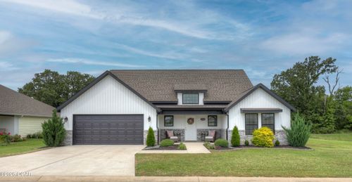 17922 Laredo Road, Neosho, MO, 64850 | Card Image