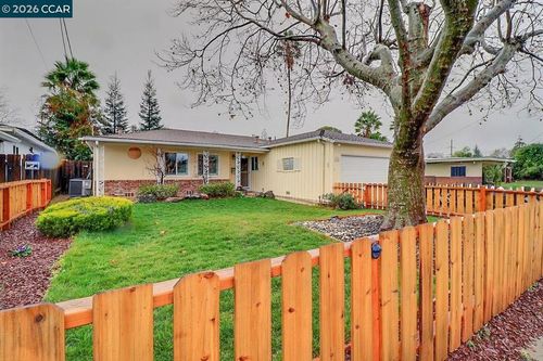 3124 3124 Mount Diablo St, Concord, CA, 94518 | Card Image