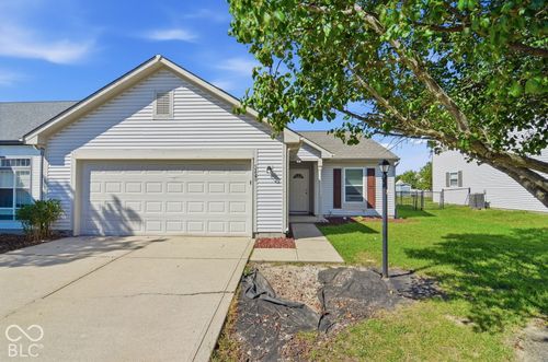 5220 Mesa Verde Dr, Indianapolis, IN, 46237-9068 | Card Image