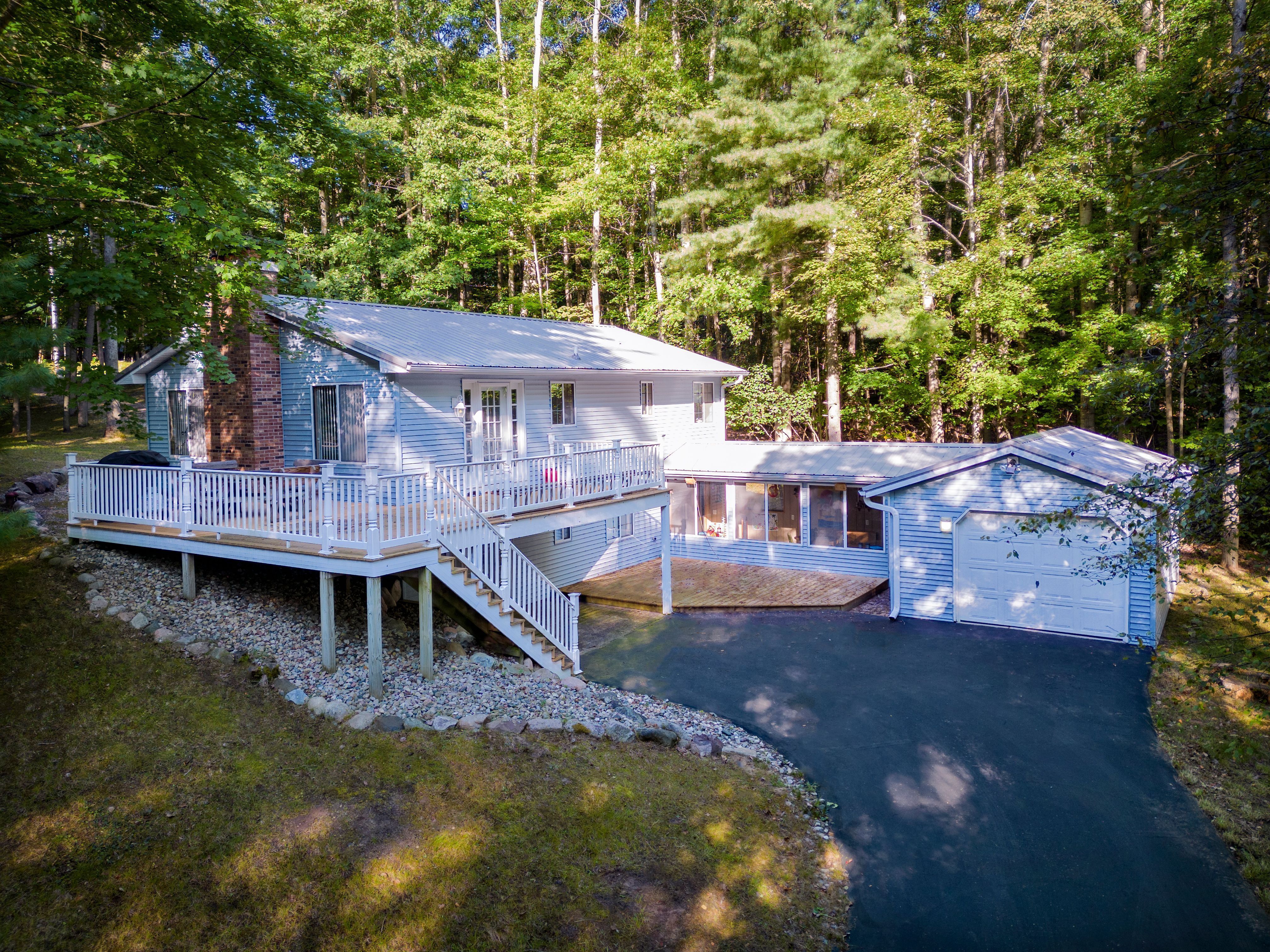 Golf Port Dr, Stanwood, MI 49346