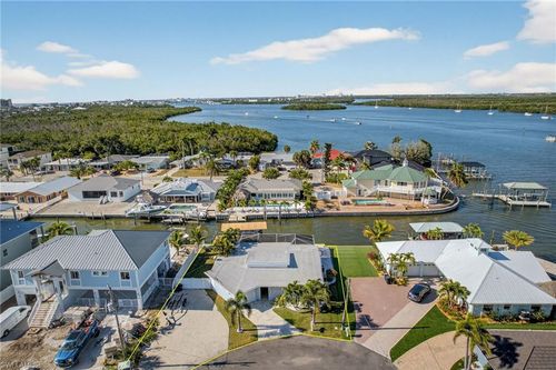 467 Madison Ct, FORT MYERS BEACH, FL, 33931-3644 | Card Image