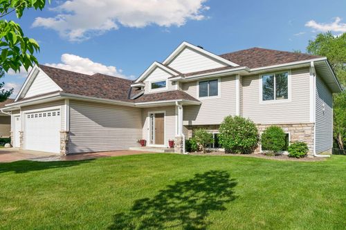 22833 Zion Pkwy Nw, Bethel, MN, 55005-9315 | Card Image
