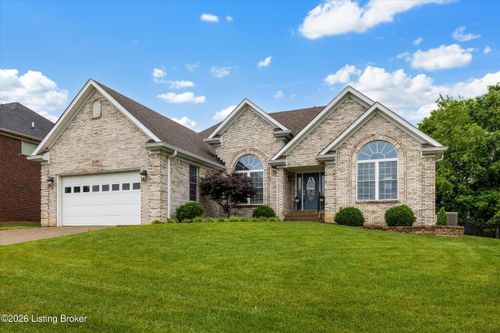 10407 Buzzman Dr, Louisville, KY, 40291 | Card Image