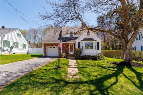 27 Myrtle Rd, Gardner, MA, 01440-1826 | Card Image
