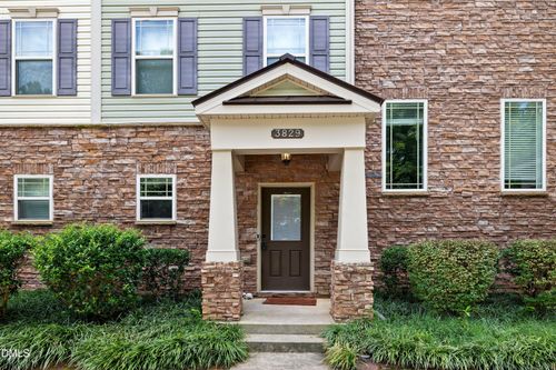 3829 Glenhaven Rd, Raleigh, NC, 27606-4857 | Card Image