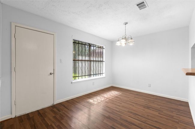 1330 Stevenage Ln, House other with 3 bedrooms, 2 bathrooms and 2 parking in Channelview TX | Image 8