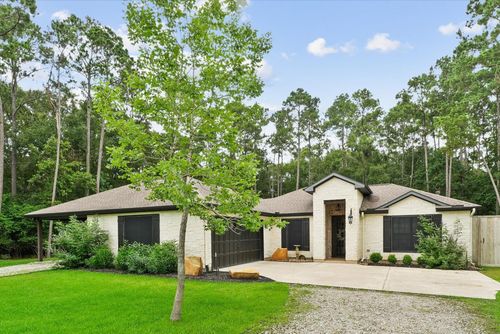 507 Carriage View Ln, Huffman, TX, 77336-1555 | Card Image