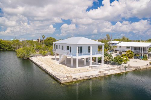 281 Pelican Ln, Big Pine Key, FL, 33043-3316 | Card Image