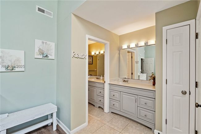 APT-112 - 125 Shipyard Dr, Condo with 2 bedrooms, 3 bathrooms and null parking in Hilton Head Island SC | Image 24