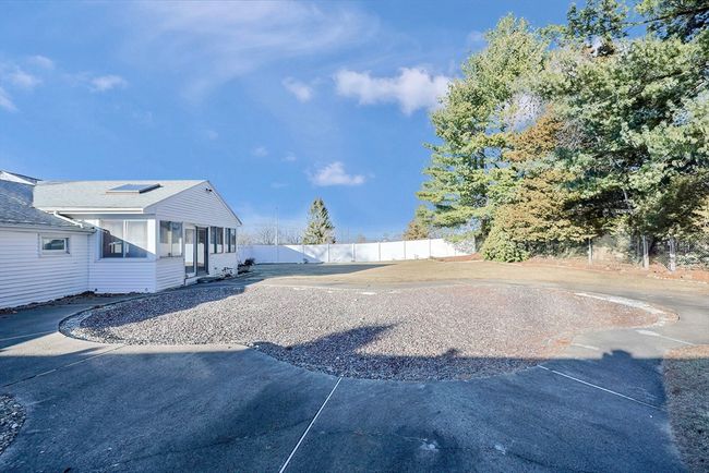 30 Irving Dr, House other with 3 bedrooms, 1 bathrooms and 6 parking in Walpole MA | Image 34