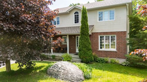 9 Boyd Cres, Oro Medonte, ON, L0K1N0 | Card Image