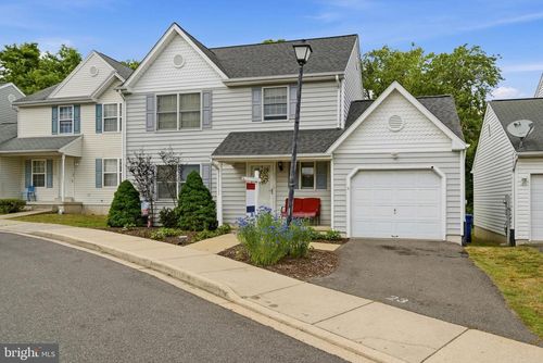23 Gray Inn Ct, PRINCE FREDERICK, MD, 20678-6104 | Card Image
