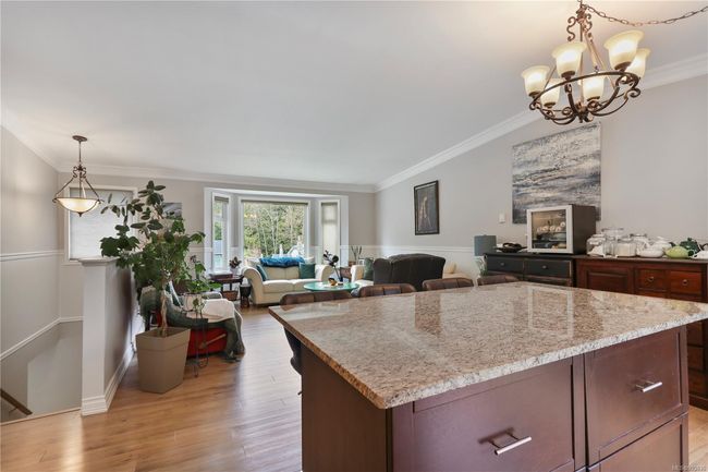 3313 Barrington Rd, House other with 3 bedrooms, 3 bathrooms and 2 parking in Nanaimo BC | Image 5