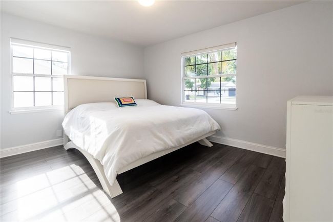 551 84 Th Ave N, House other with 2 bedrooms, 1 bathrooms and null parking in ST PETERSBURG FL | Image 15