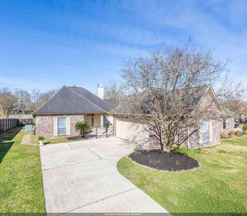 3938 Meadow Ridge Dr, Baton Rouge, LA, 70817-1646 | Card Image