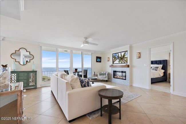 701 - 1601 Ocean Dr S, Condo with 2 bedrooms, 2 bathrooms and null parking in Jacksonville Beach FL | Image 5