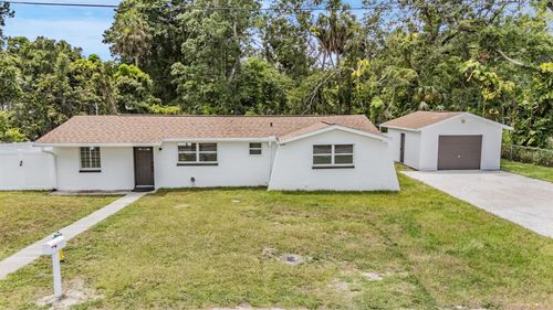 7004 Center Creek Dr, TAMPA, FL, 33615-2702 | Card Image