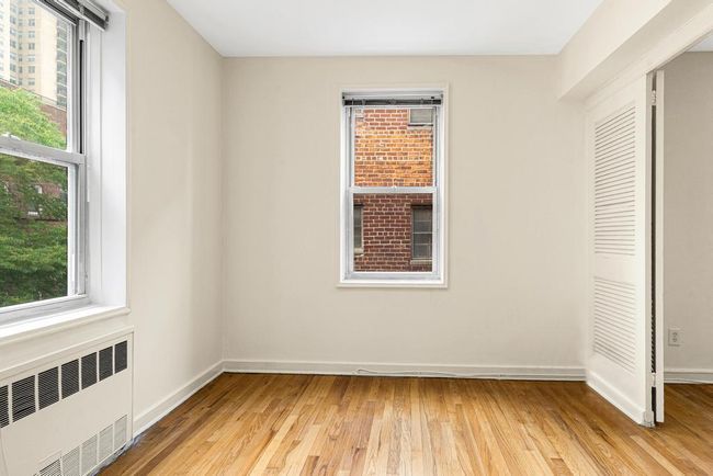 APT-5B - 72 112 Th St, Home with 2 bedrooms, 1 bathrooms and null parking in Forest Hills NY | Image 14