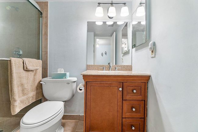 APT-106 - 31 Abbey Ln, Condo with 2 bedrooms, 2 bathrooms and null parking in Delray Beach FL | Image 25