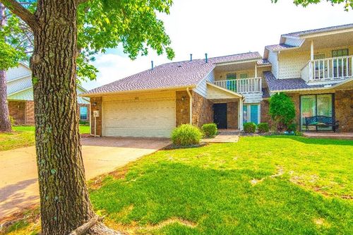 613 Doe Trail, Edmond, OK, 73012 | Card Image