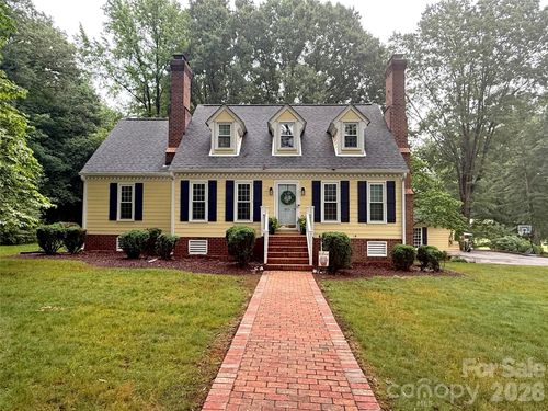469 Augusta Dr, Statesville, NC, 28625-4607 | Card Image