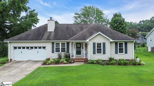 105 Clancy Ct, Simpsonville, SC, 29681-1901 | Card Image