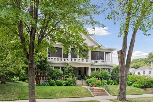 3-1766 Girard Avenue S, Minneapolis, MN, 55403 | Card Image