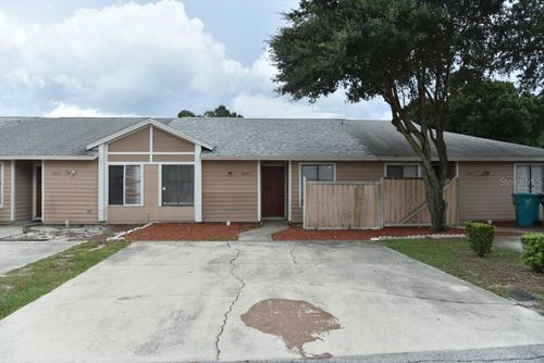 2809 Waxy Willow Ln, ORLANDO, FL, 32808-3740 | Card Image