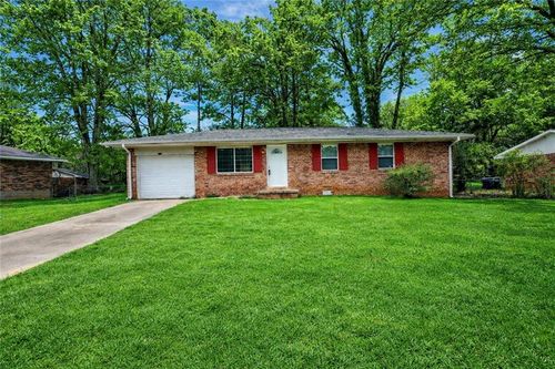 722 Tara Cir Se, Atlanta, GA, 30354-2423 | Card Image