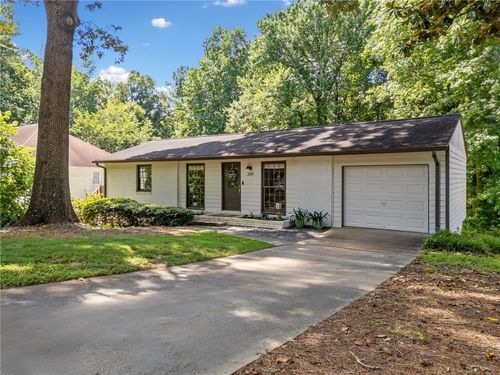 3119 Ann Rd Se, Smyrna, GA, 30080-3805 | Card Image