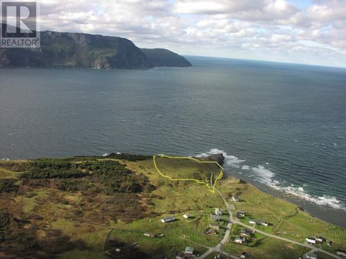 2 Bayview Rd, Rocky Harbour, NL, A0K4N0 | Card Image